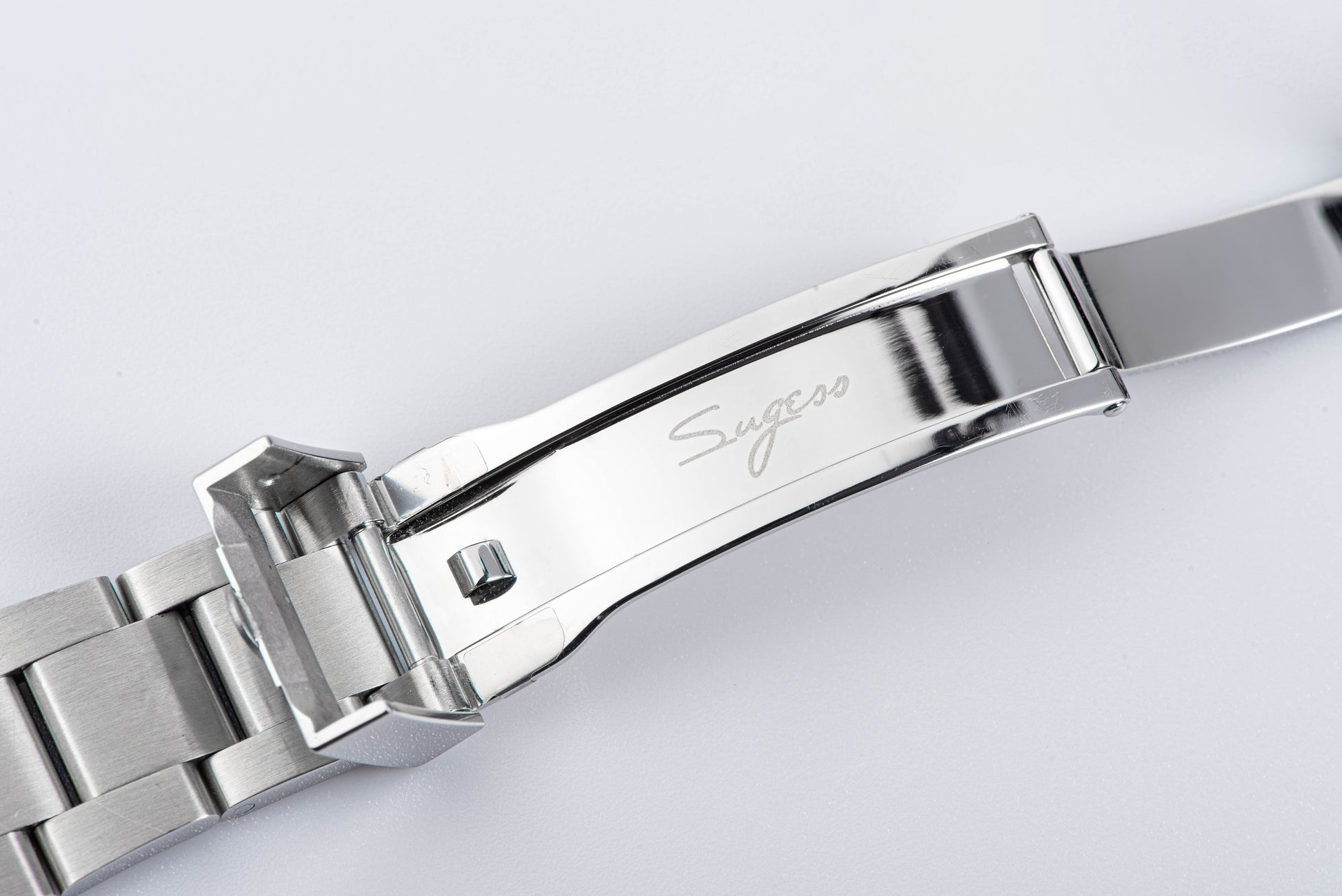 Sugess Watch