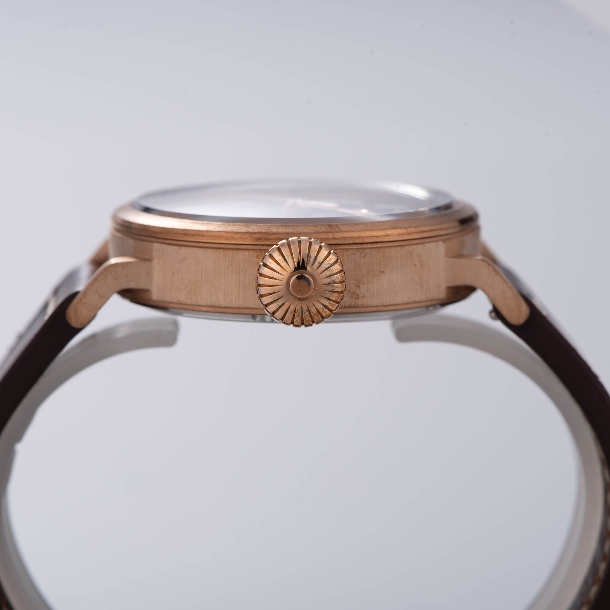 Sugess Watch