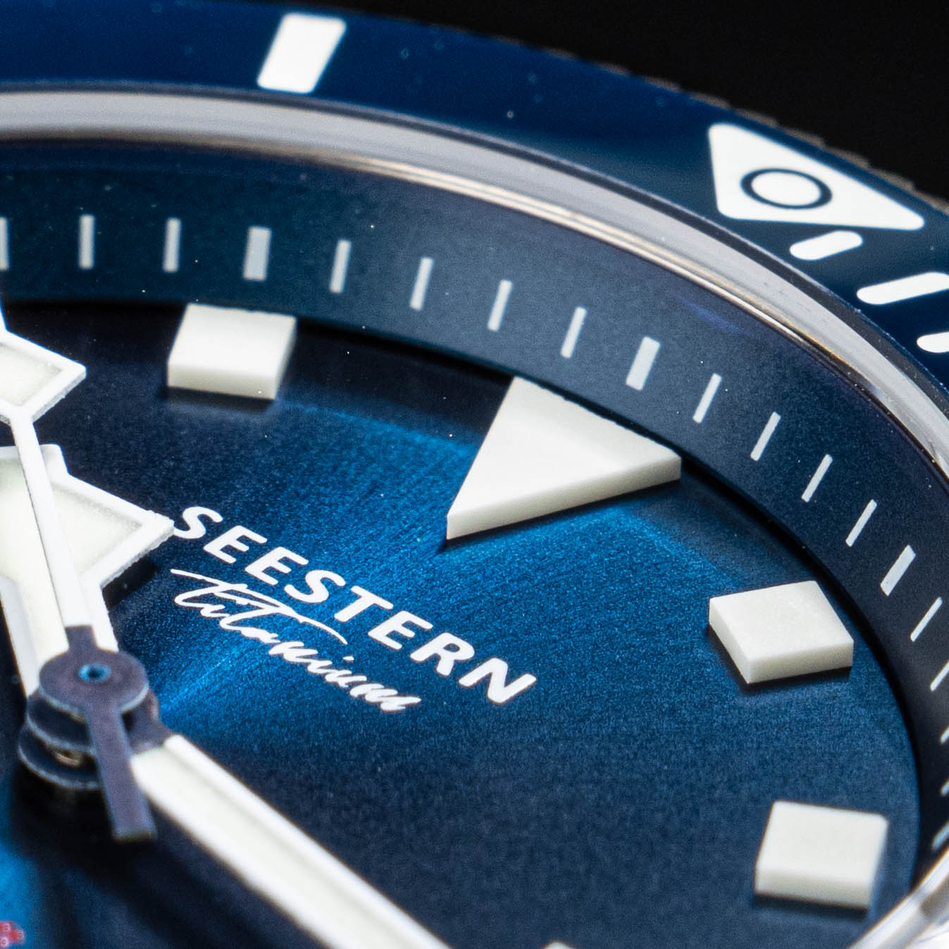 Sugess Watch