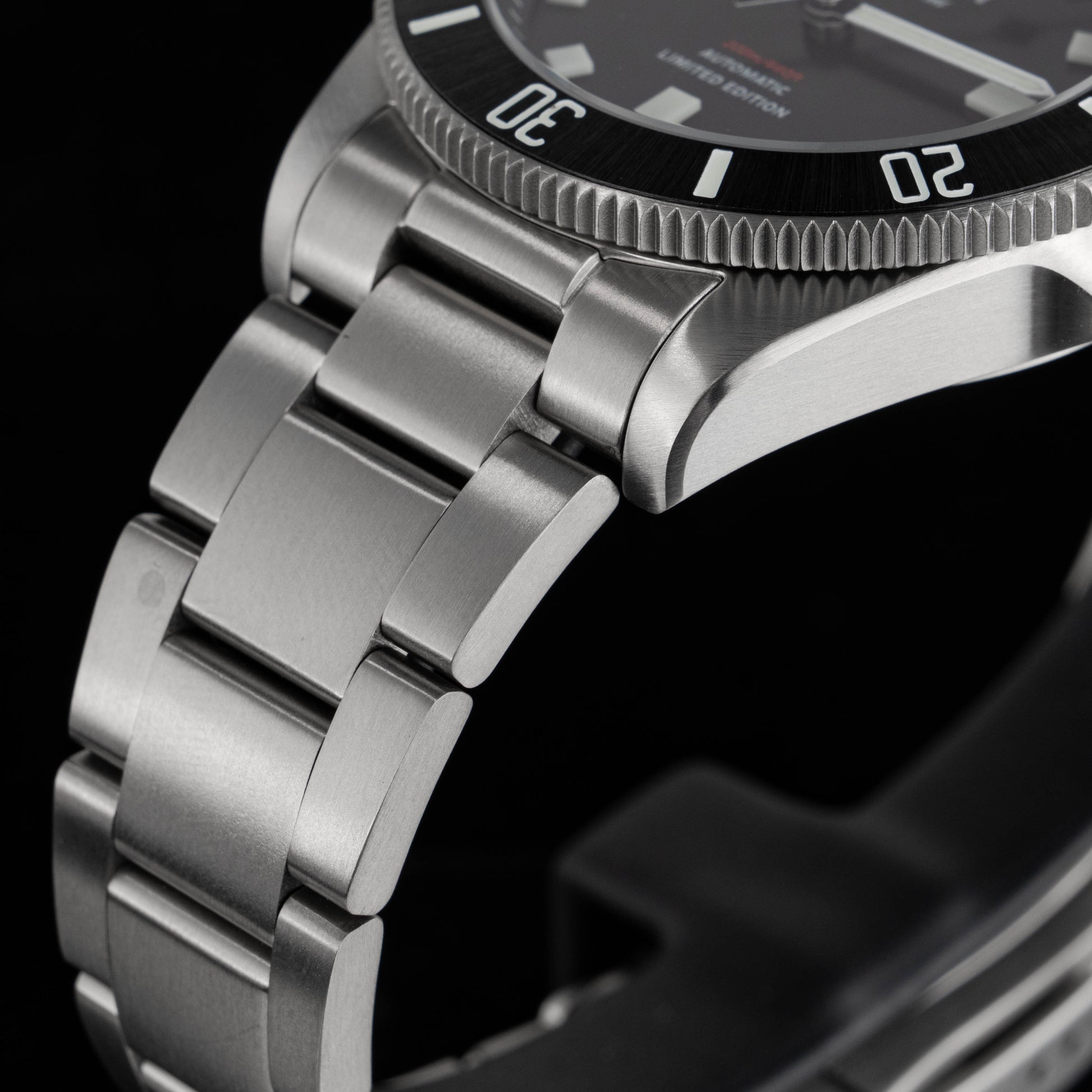 Sugess Watch