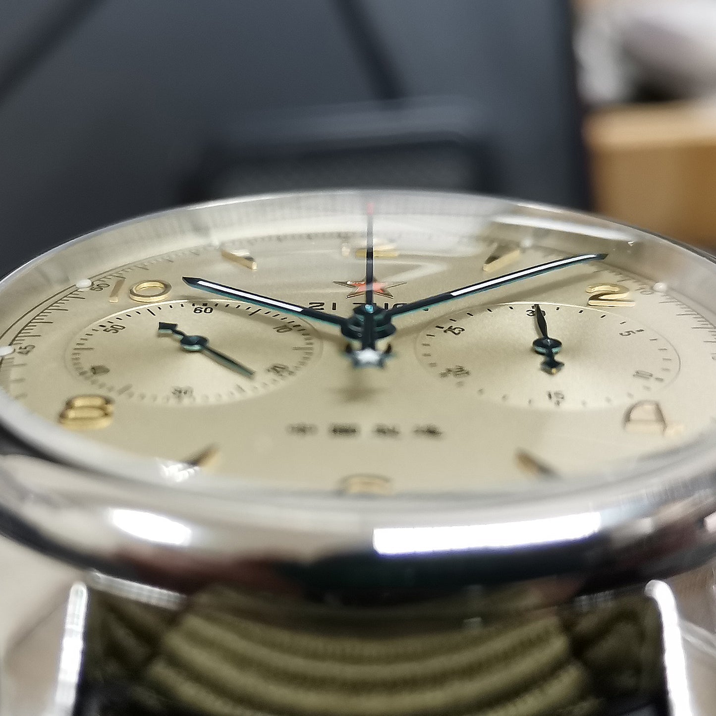 Sugess Watch