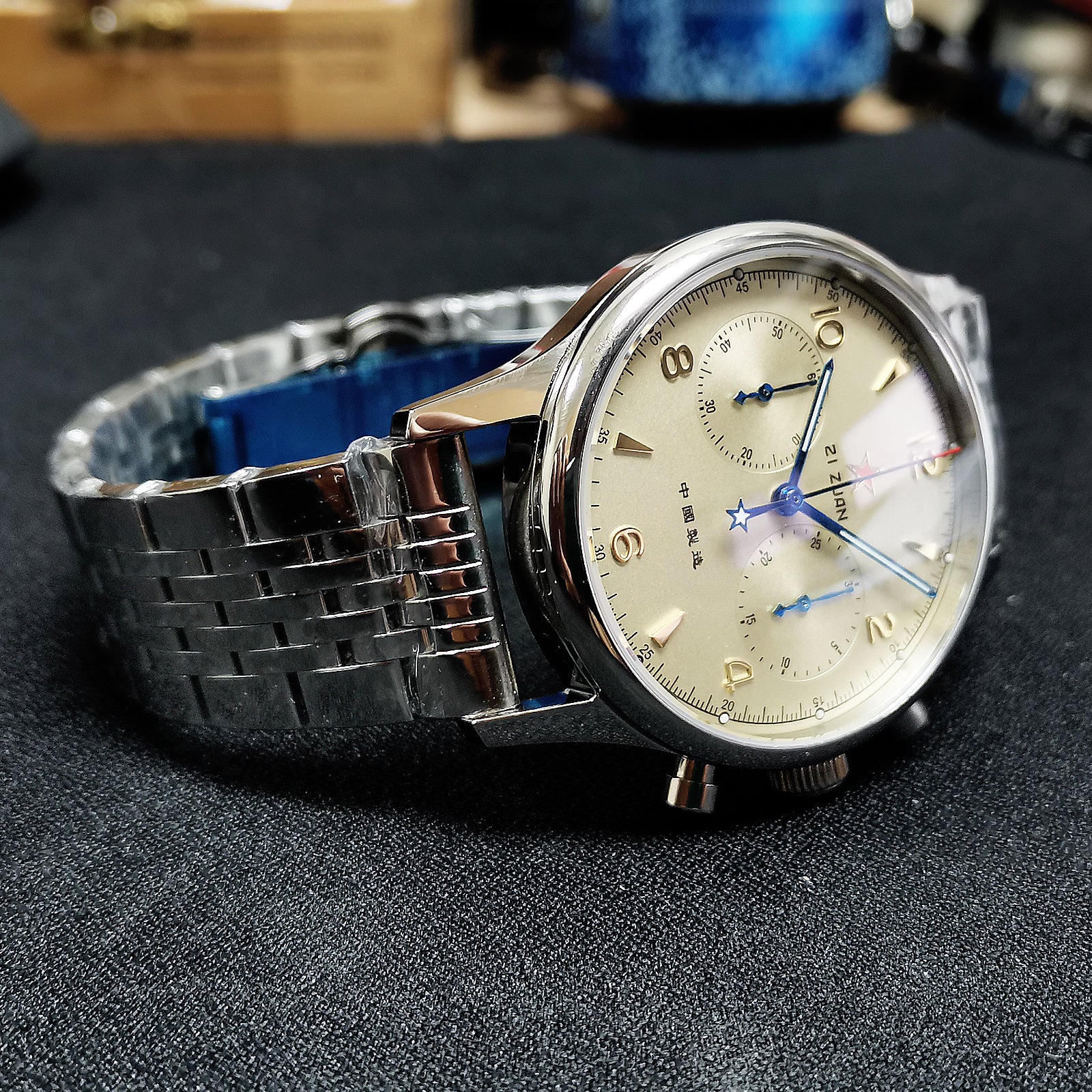 Sugess Watch