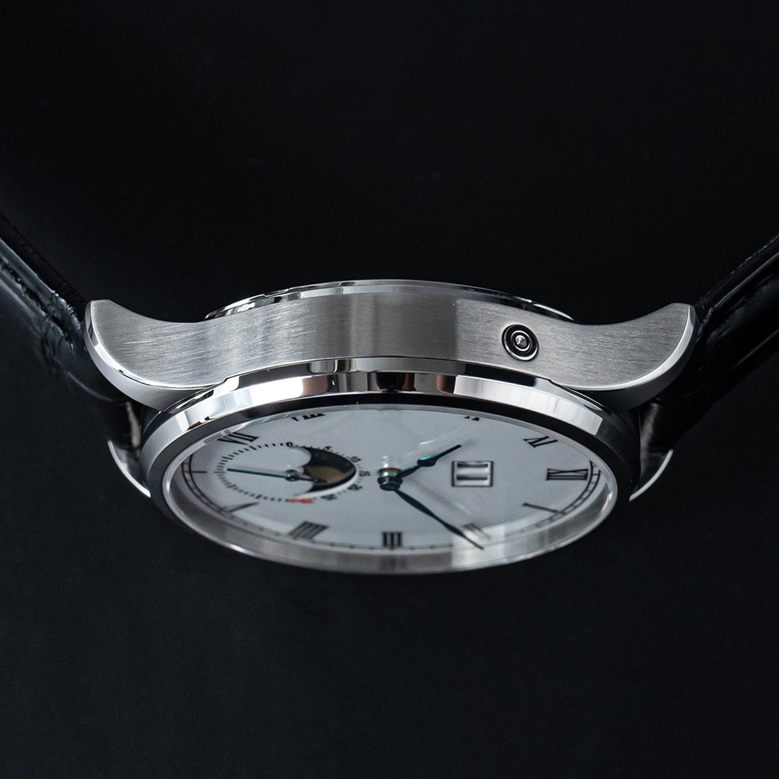 Sugess Watch