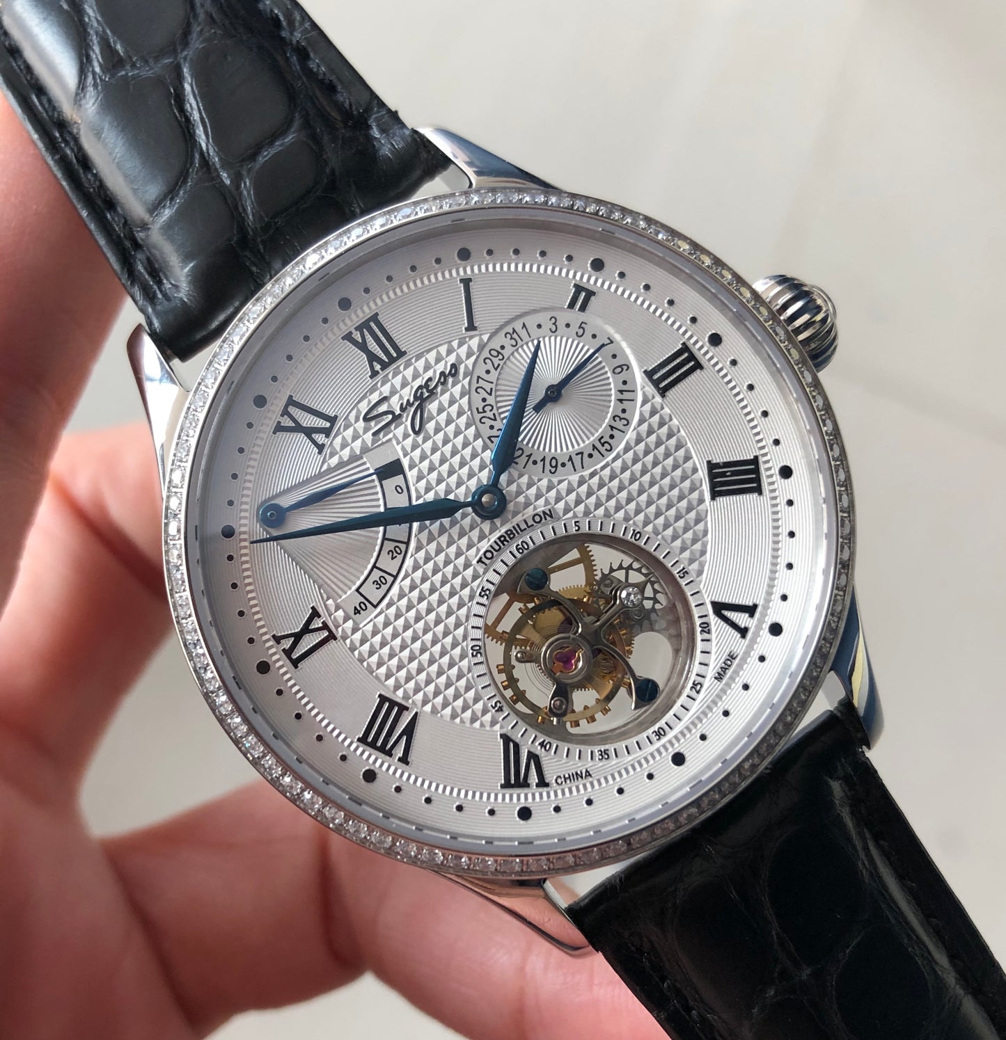 Sugess Watch