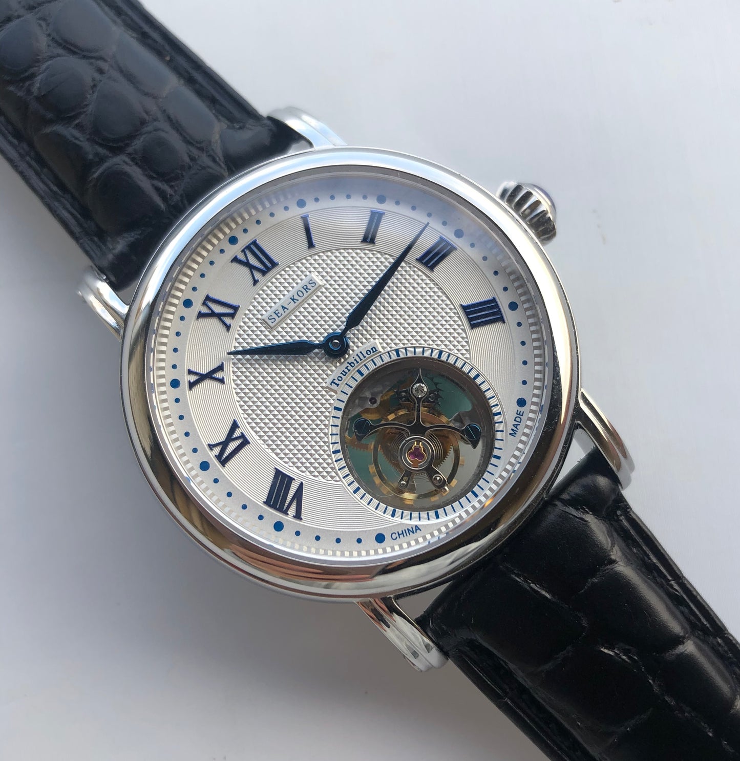 Sugess Watch
